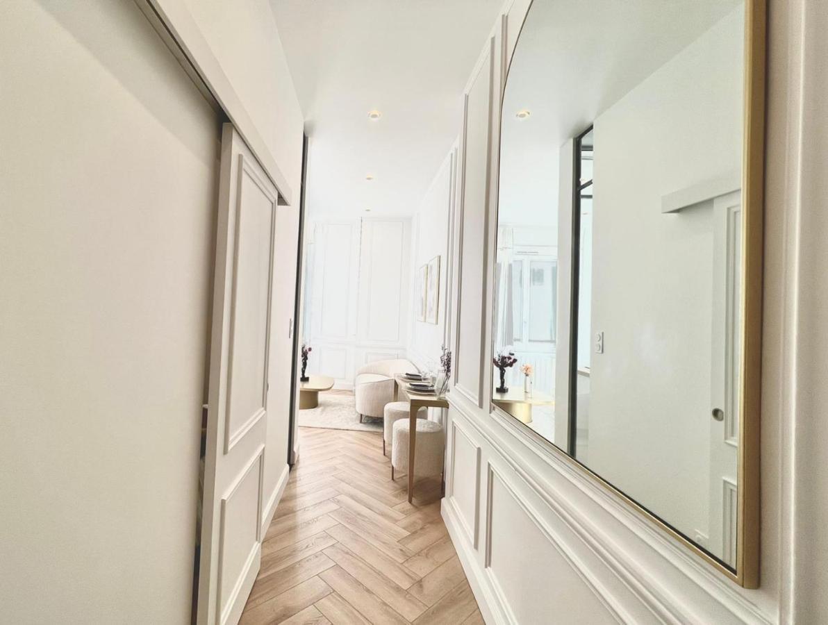 L Incomparable - International Palace Vichy Bagian luar foto